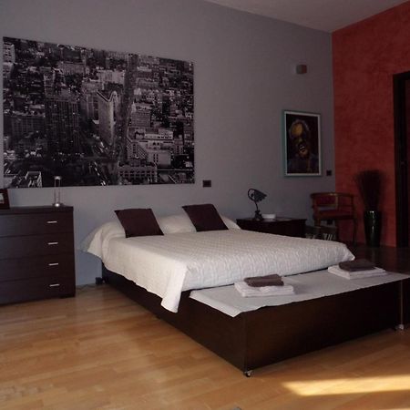 B&B Marge Oltrona di San Mamette Exterior foto